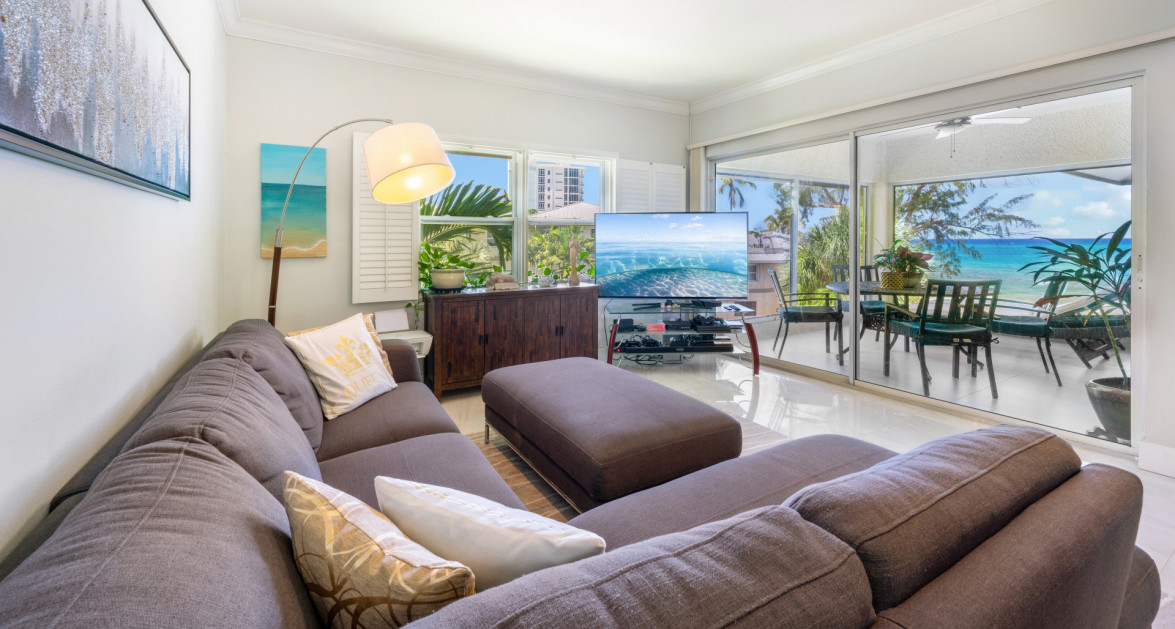 Rare Tamarind Bay Penthouse | Rooftop Terrace, Seven Mile Beach - The ...